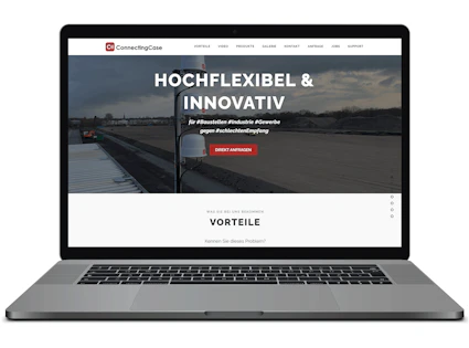 Notebook mit Website von ConnectingCase